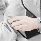 Polyco GN31 Natural Latex Powder Free Examination Glove AQL1.5 Box 100 - XLarge (10)