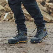 Caterpillar Munising Metal Free Composite Waterproof Thinsulate Safety Boot S3 WR CI HRO SRA